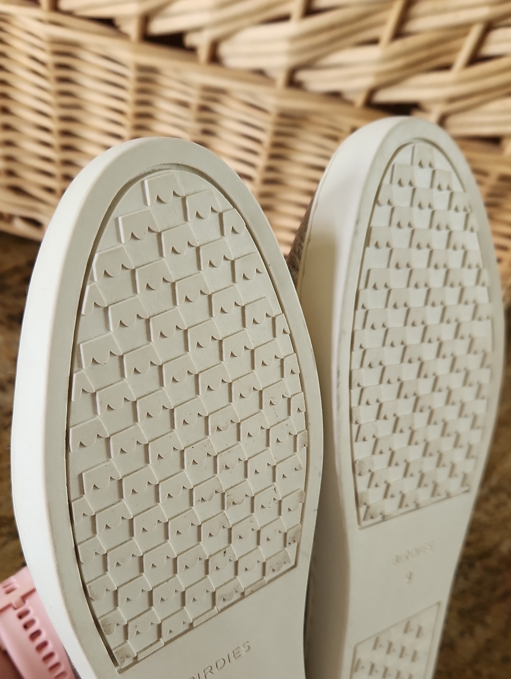 Birdies The Swift Slip-On Sneaker Metallic Gold Leather size 9 - Picture 14 of 16